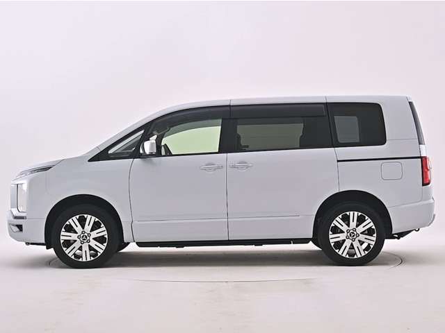 DELICA D:5 4WD