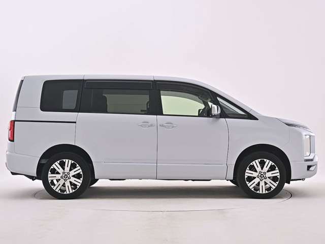 DELICA D:5 4WD