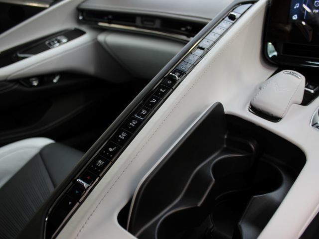 CHEVROLET CORVETTE COUPE