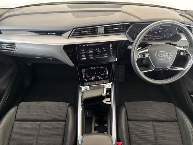 AUDI e-tron SPORTBACK