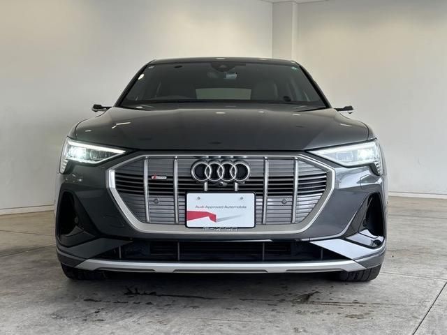 AUDI e-tron SPORTBACK