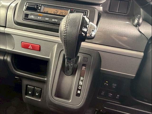 Spacia GEAR