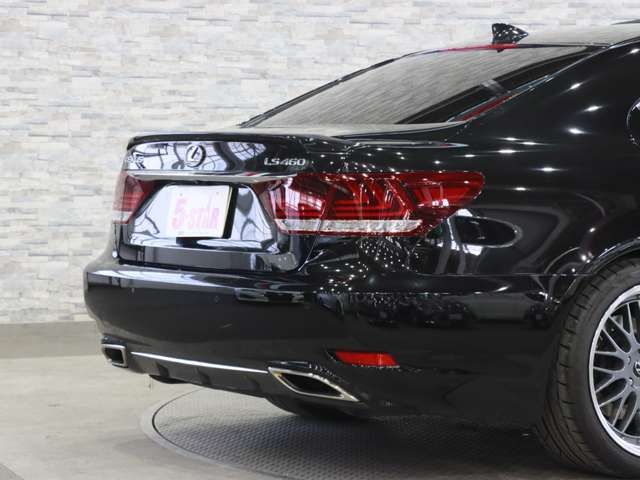 LEXUS LS460