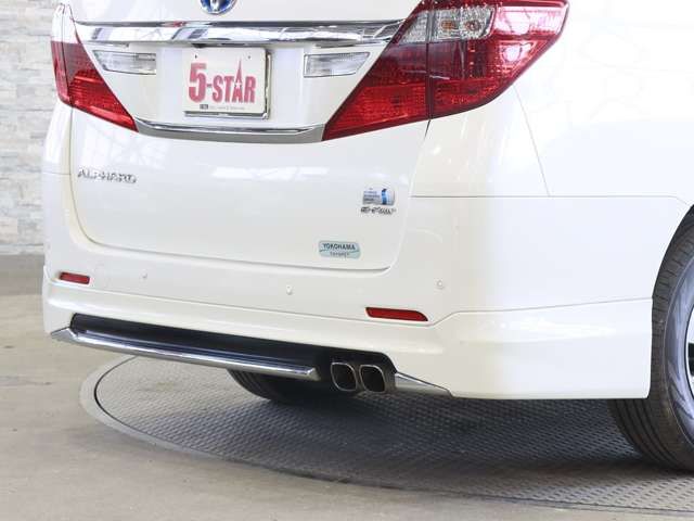 ALPHARD hybrid 4WD