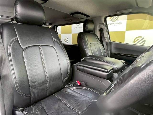 HIACE van 2WD