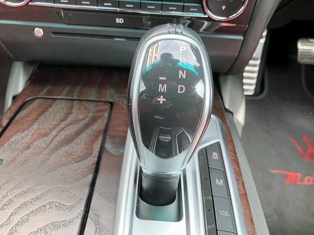 MASERATI GHIBLI Sedan