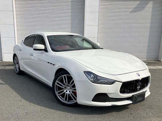 MASERATI GHIBLI Sedan