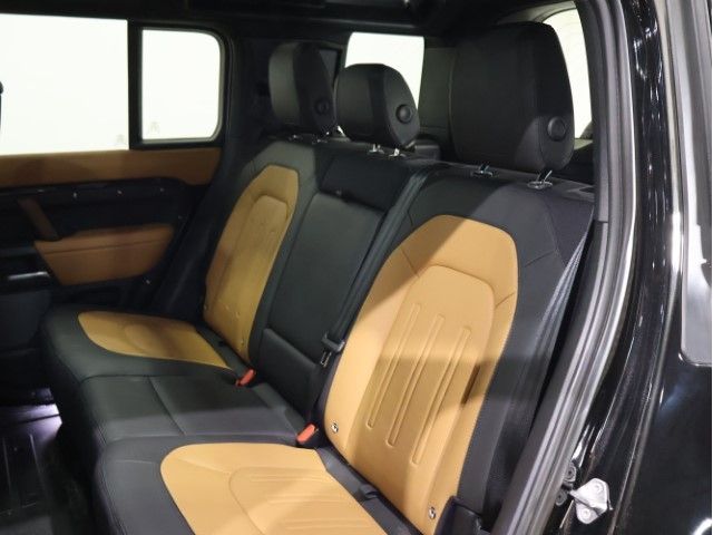ROVER DEFENDER