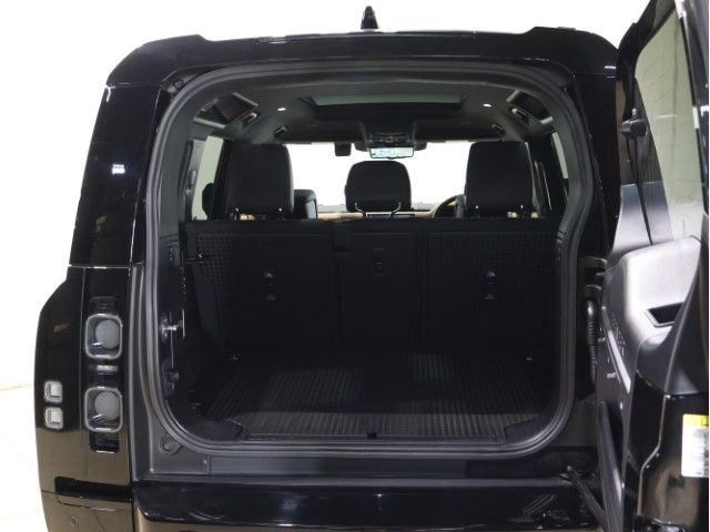 ROVER DEFENDER