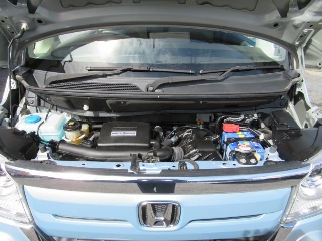 N BOX