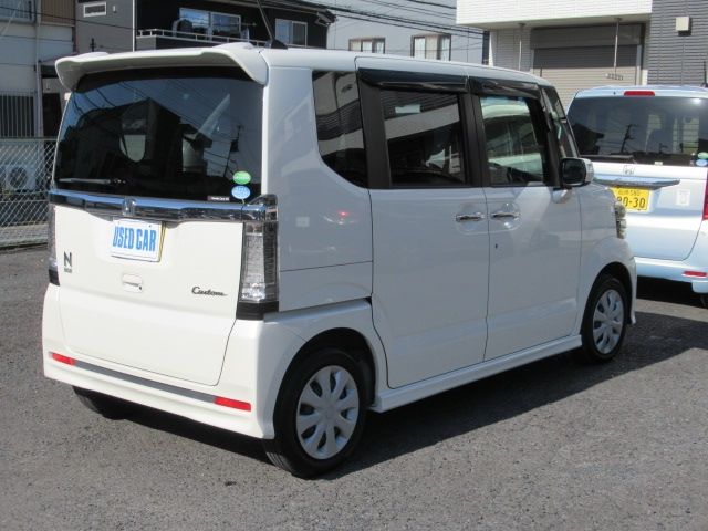 N BOX CUSTOM