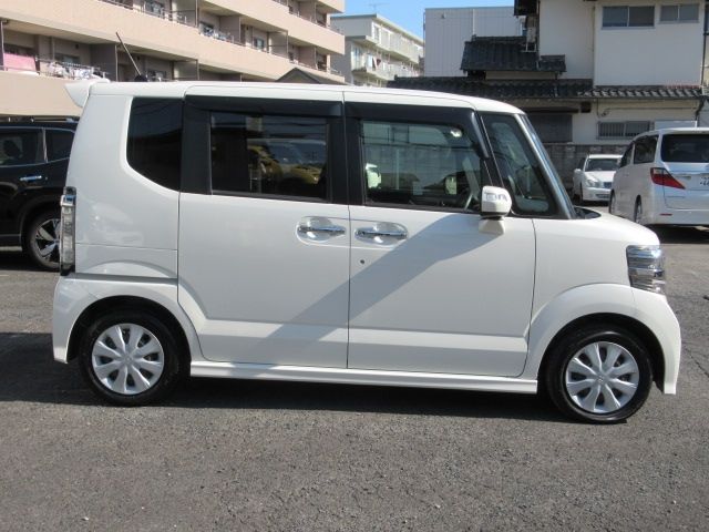 N BOX CUSTOM