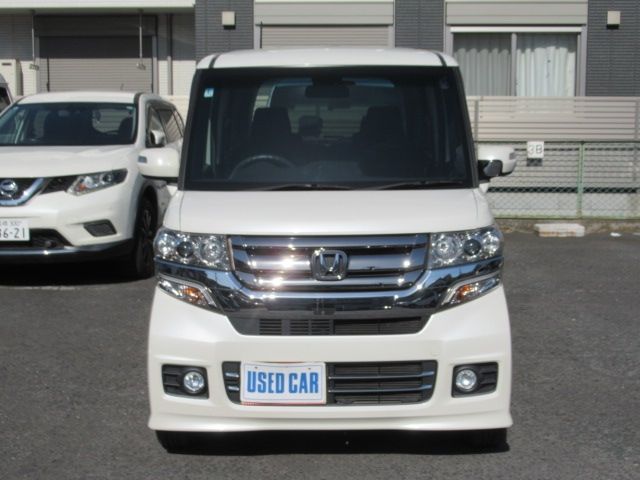 N BOX CUSTOM
