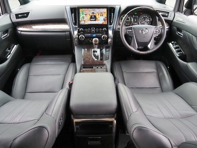 ALPHARD hybrid 4WD
