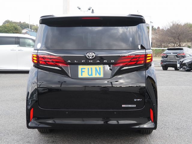 ALPHARD hybrid