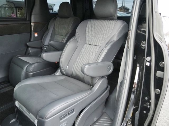 ALPHARD hybrid