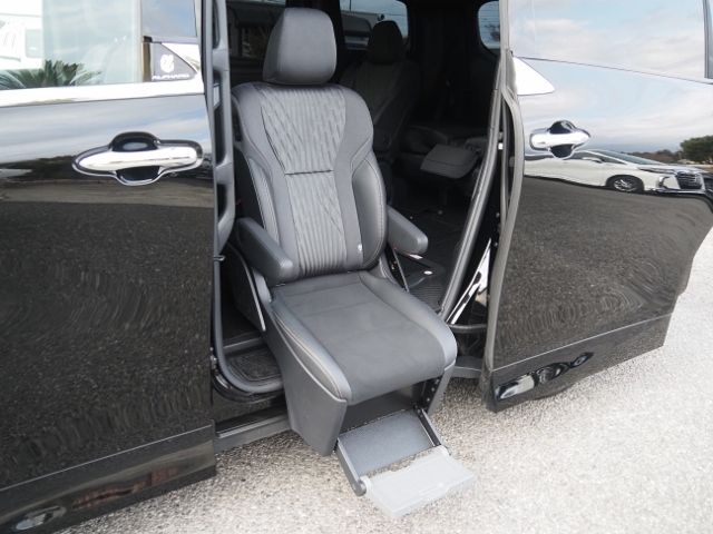 ALPHARD hybrid