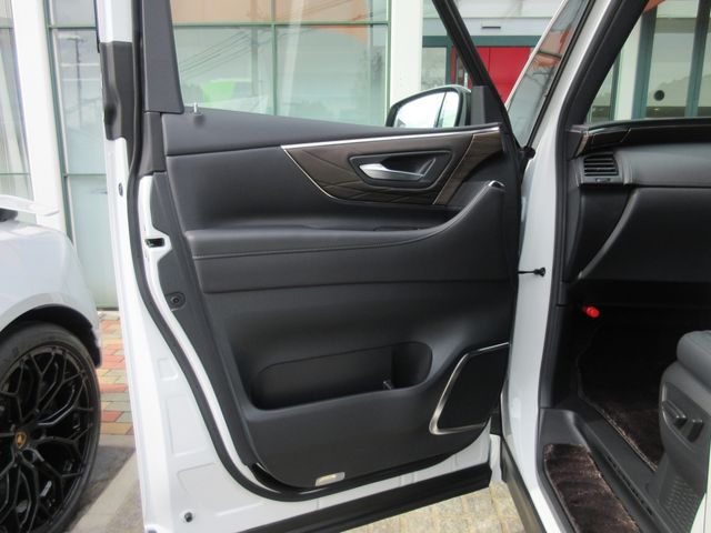 VELLFIRE HYBRID 4WD