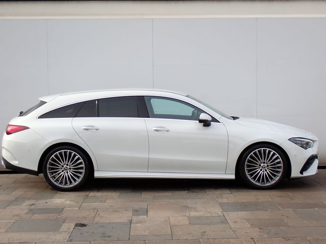 MERCEDES BENZ CLA Shooting Brake