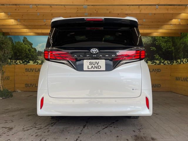 ALPHARD hybrid