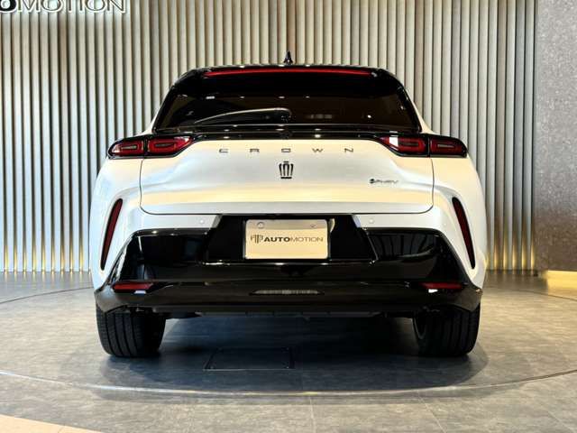 CROWN SPORT
