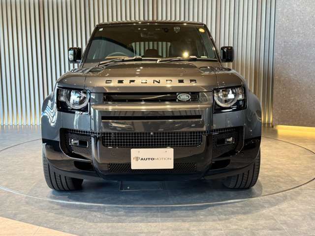 ROVER DEFENDER