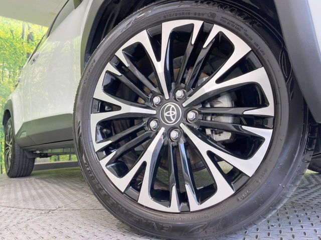 YARIS CROSS HYBRID