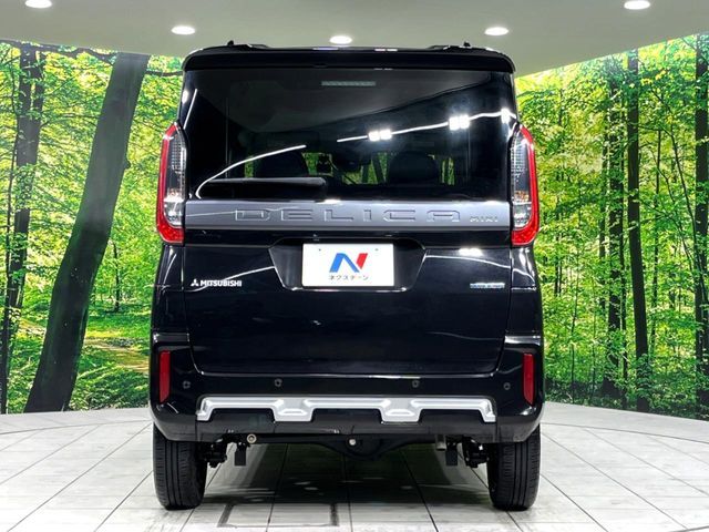 DELICA MINI