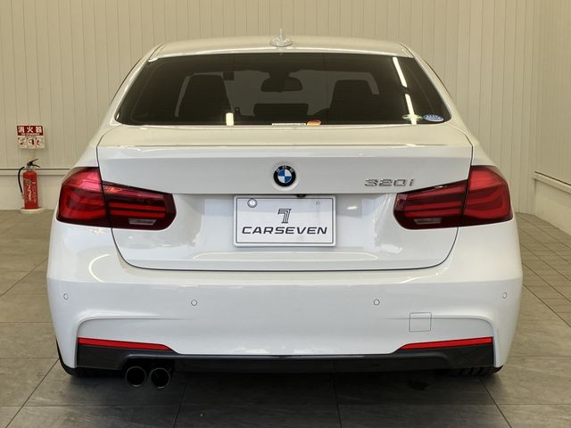 BMW 3 Series sedan