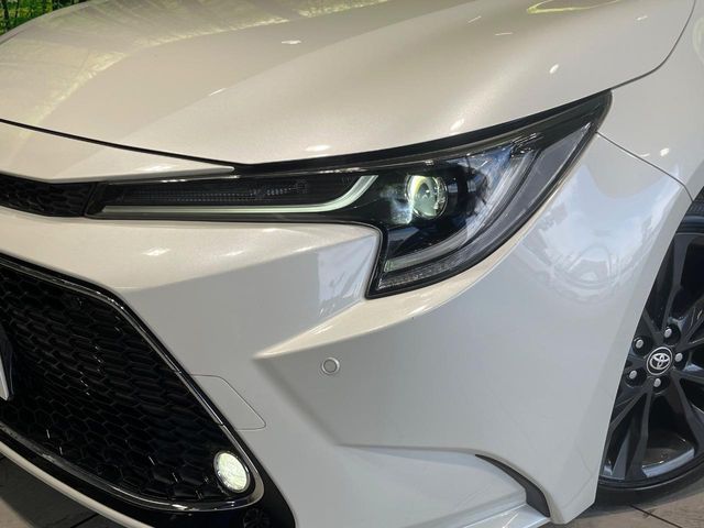 COROLLA TOURING HYBRID