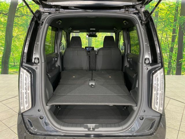 N-WGN CUSTOM 4WD