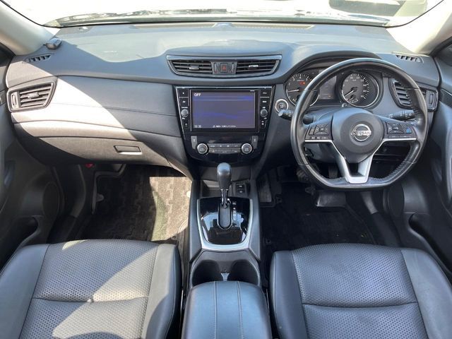 X-TRAIL 2WD