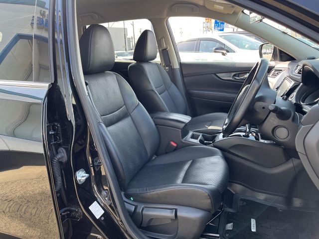 X-TRAIL 2WD