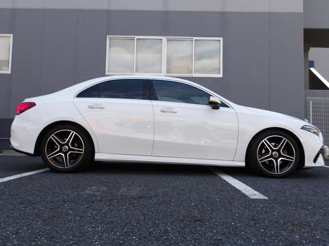 MERCEDES BENZ A-class sedan