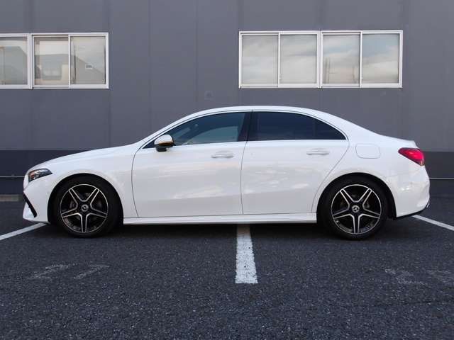 MERCEDES BENZ A-class sedan
