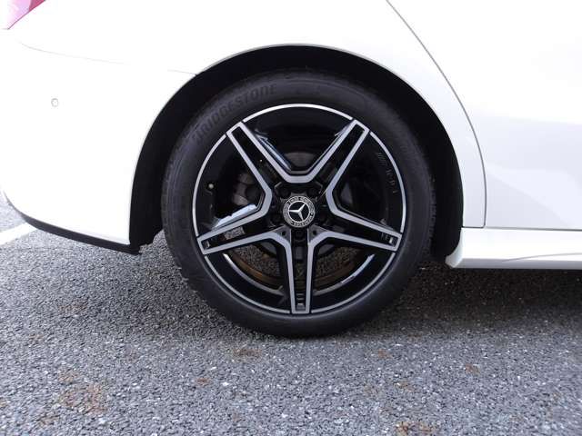 MERCEDES BENZ A-class sedan