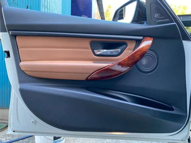 ALPINA B3 limousine