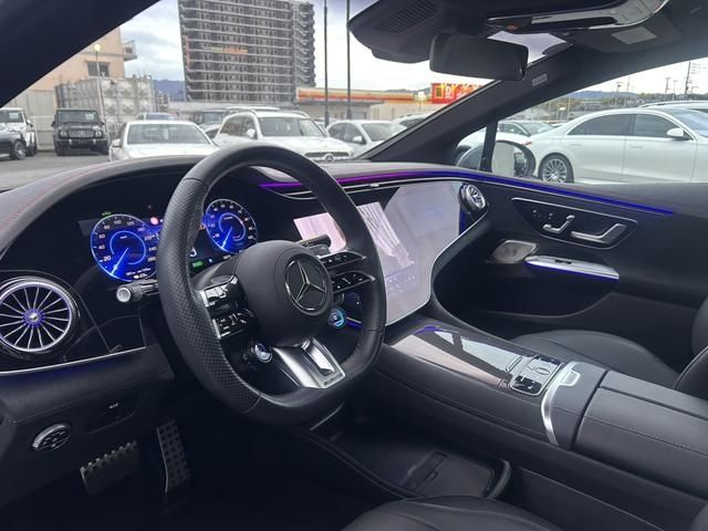 MERCEDES AMG EQE