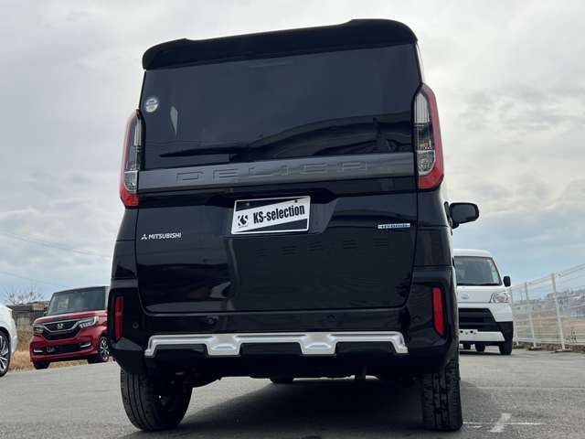 DELICA MINI