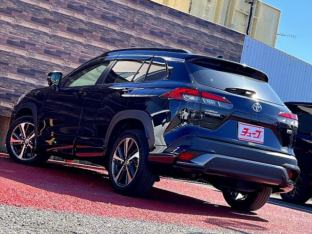 COROLLA CROSS HYBRID