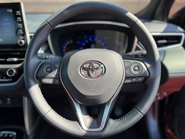 COROLLA CROSS HYBRID
