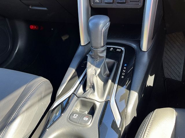 COROLLA CROSS HYBRID
