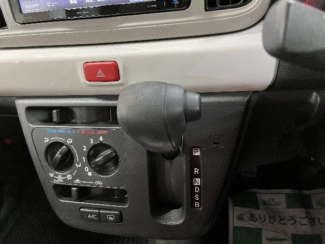 MIRA TOCOT