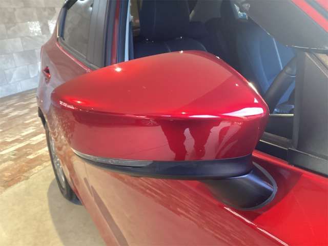 MAZDA2