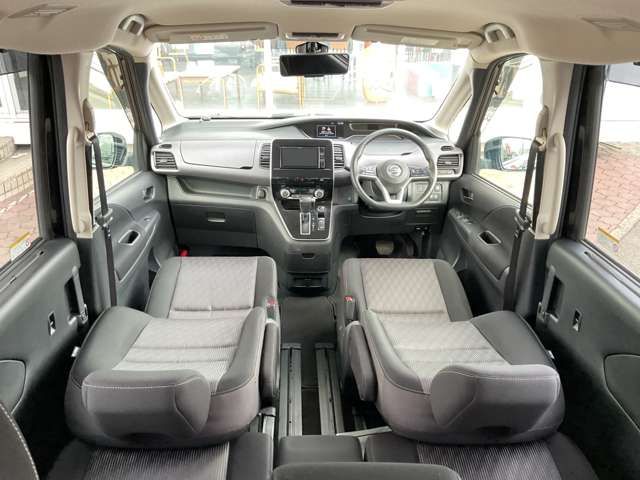 SERENA  S-HYBRID 4WD