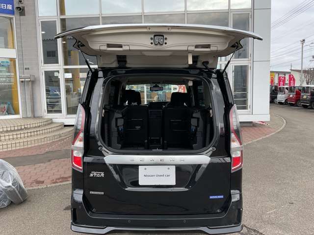 SERENA  S-HYBRID 4WD