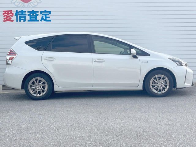 PRIUS Alpha