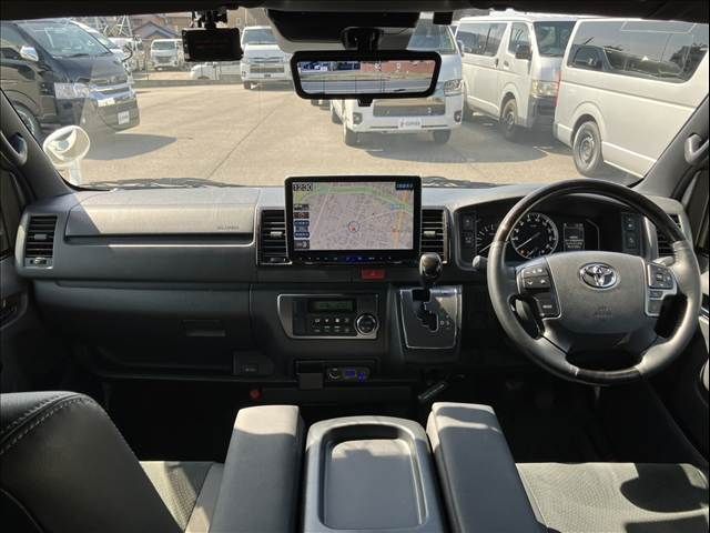 HIACE van 2WD