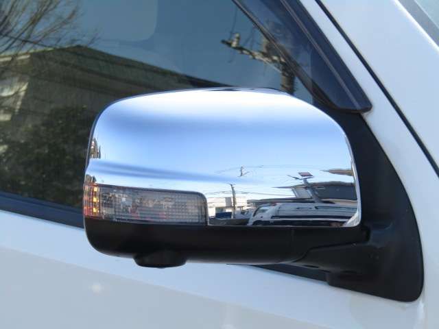 NV350 CARAVAN 4WD