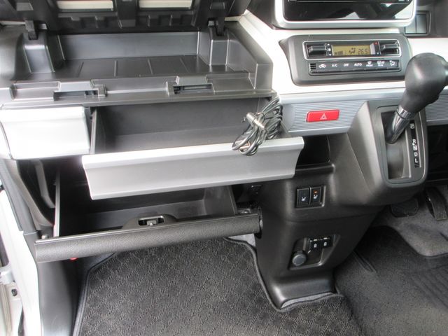 Spacia 4WD
